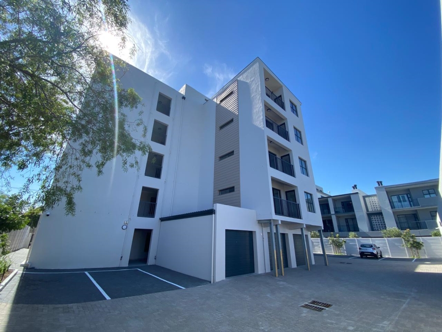 1 Bedroom Property for Sale in Table View Western Cape